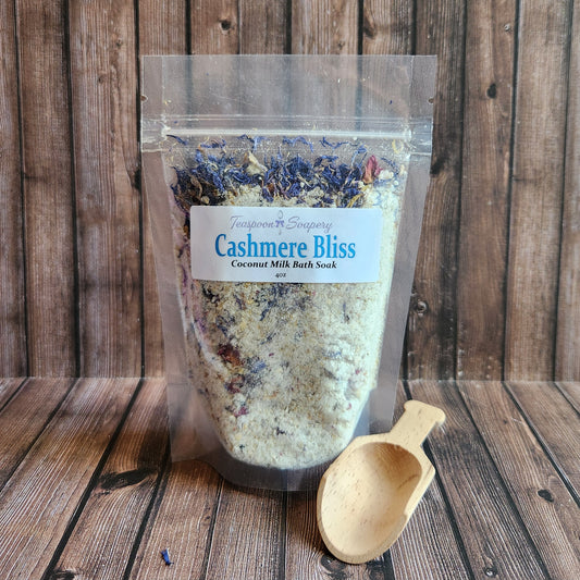 Cashmere Bliss Coconut Milk Bath Soak